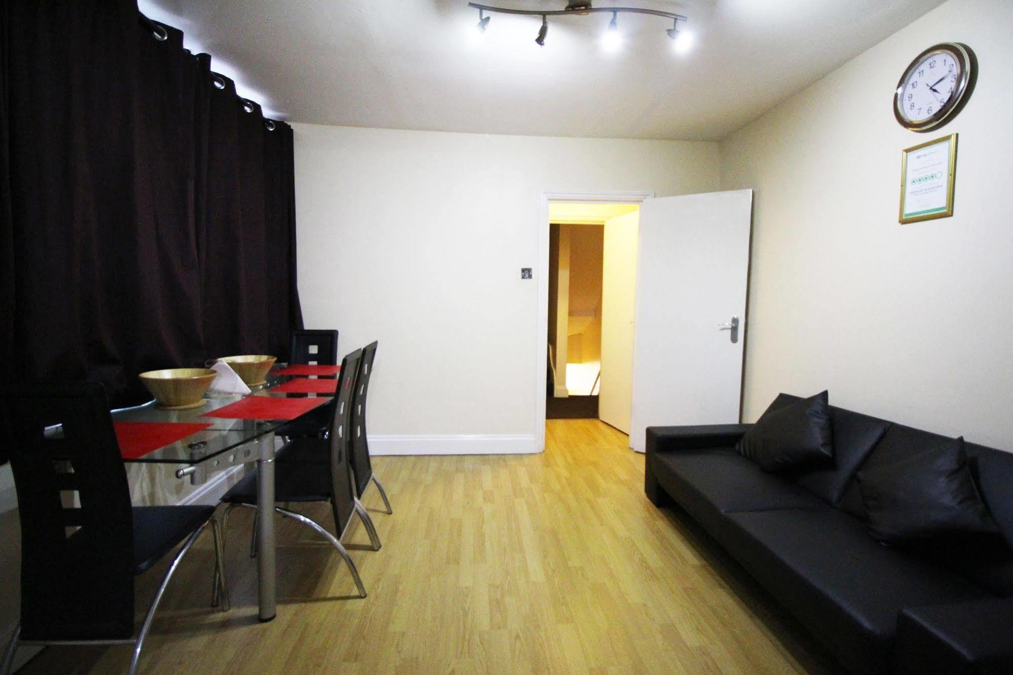 Flexistay Aparthotel Tooting Londýn Exteriér fotografie